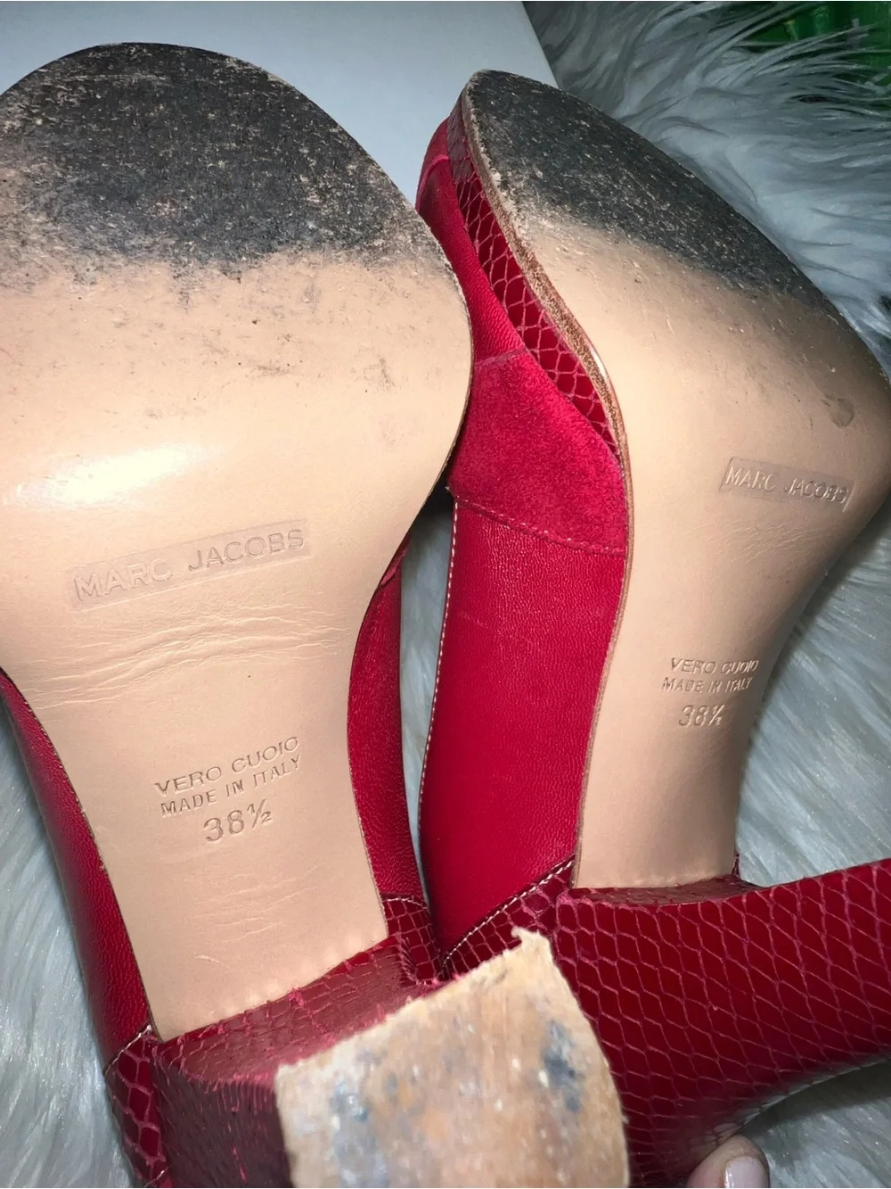 Marc Jacobs Red Suede Leather Snakeskin Print Pumps 38.5 with Box